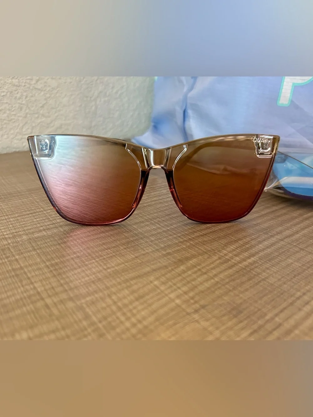 Quay Australia Women's Sunglasses - Pink Lenses with leopard